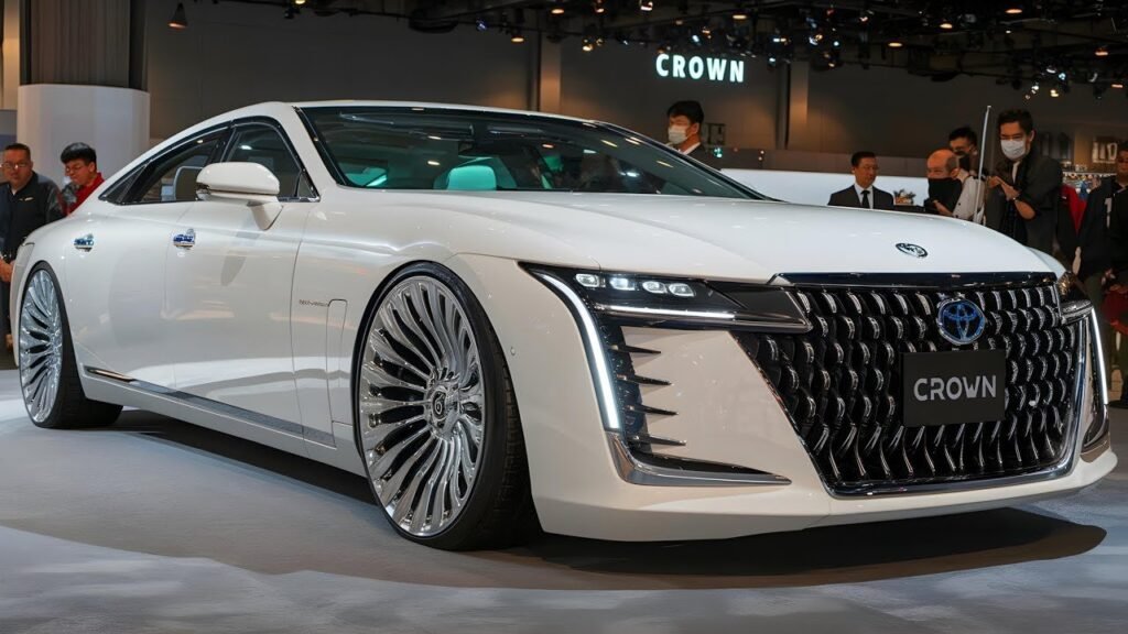 Toyota Crown 2025